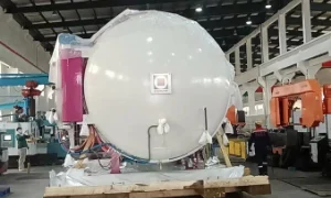 国内首台德国进口9吨真空淬火炉入驻华兴隆，助力新能源汽车一体化大型压铸模具发展